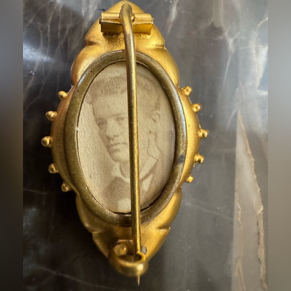 Antique Gold mourning Brooch with Star Detail and seed pearl Etruscan Victorian - Picture 8 of 12